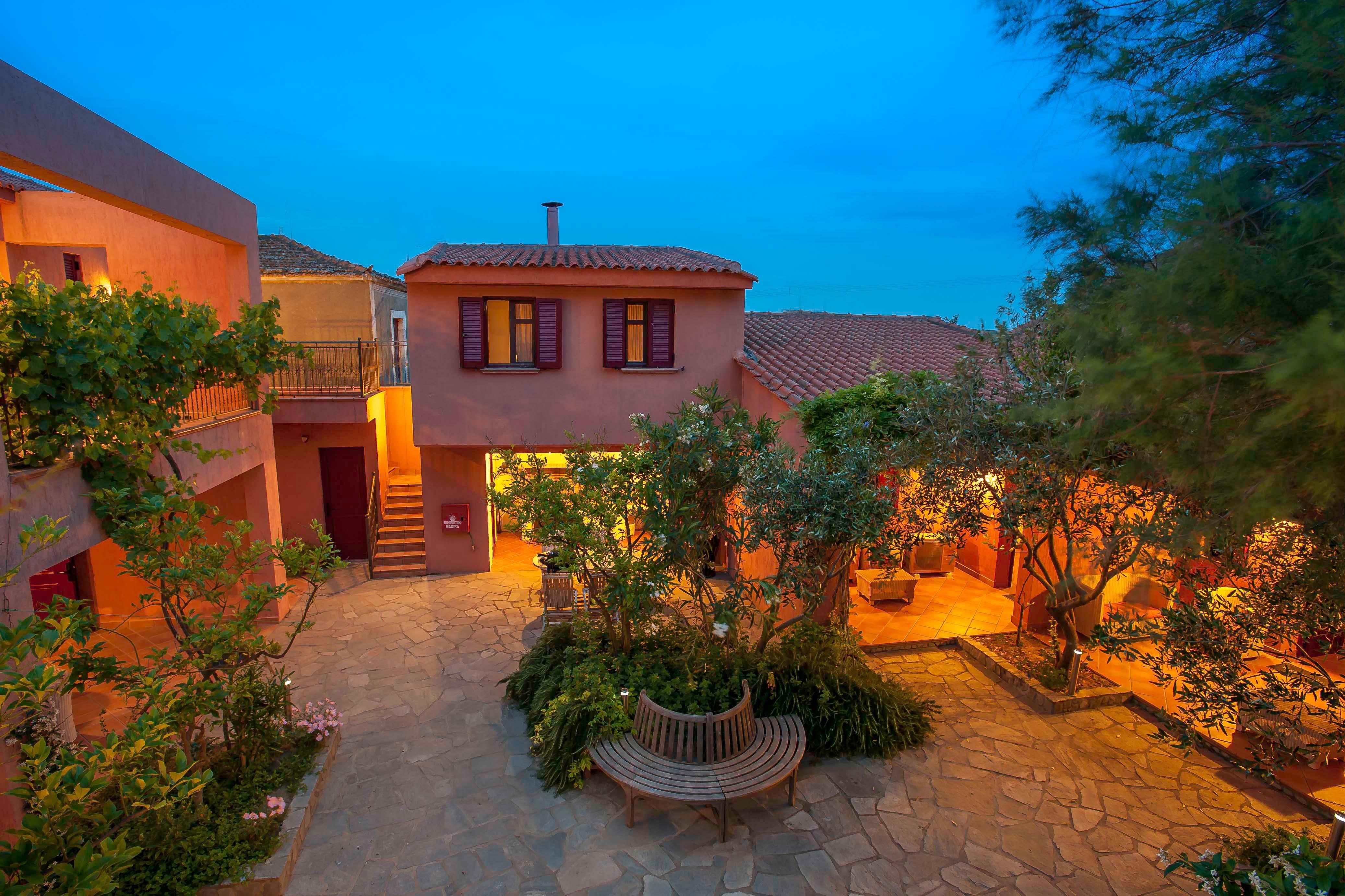 Varos Village Boutique Hotel Екстер'єр фото